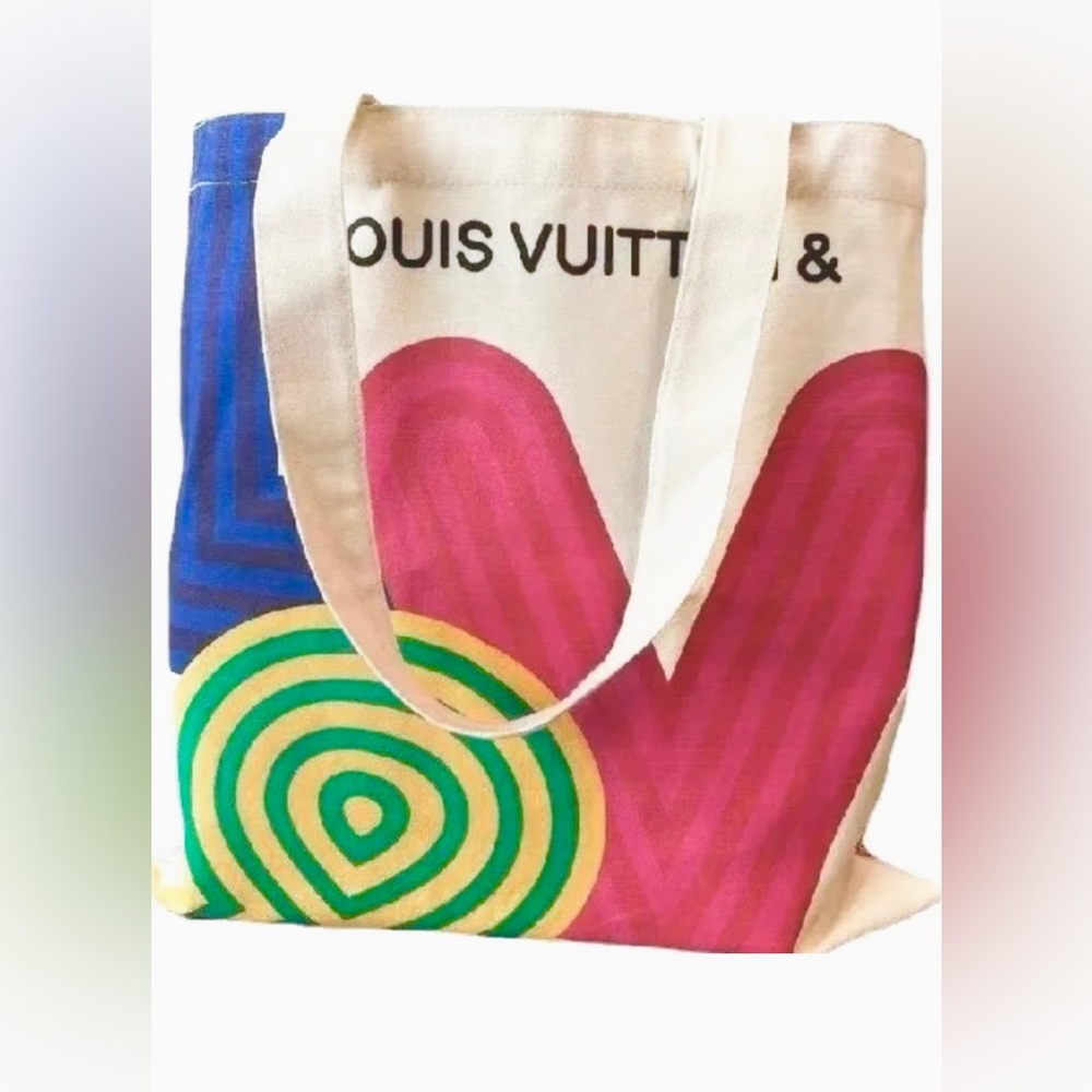 Louis Vuitton Tote - Picture 2 of 9